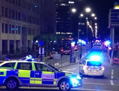 Λονδίνο: Συνελήφθησαν ακόμα τρεις ύποπτοι για το τρομοκρατικό χτύπημα στη Γέφυρα